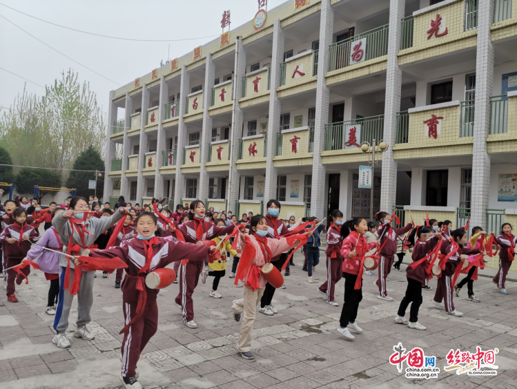 西安高新区第四十六小学：厚植传统文化 打造“家门口的好学校”(图2)